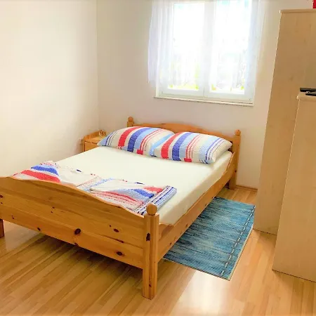 Pranjic Delux アパート *