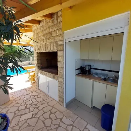 Pranjic Delux アパート *